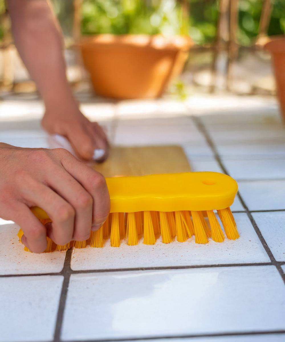 Everyday Hand Scrub Brush - Yellow (Stiff)